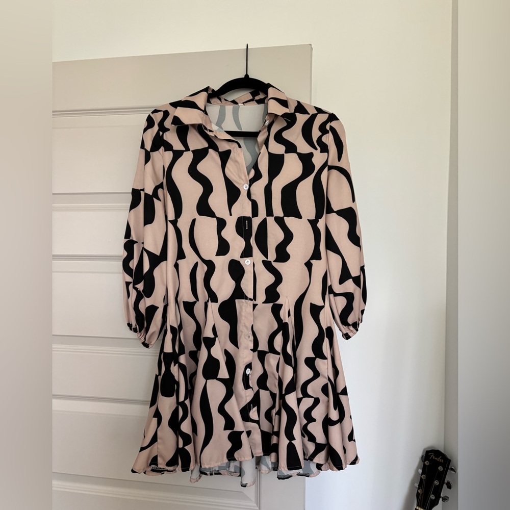 Abstract Color Block Dresses (2) - Picture 4 of 5